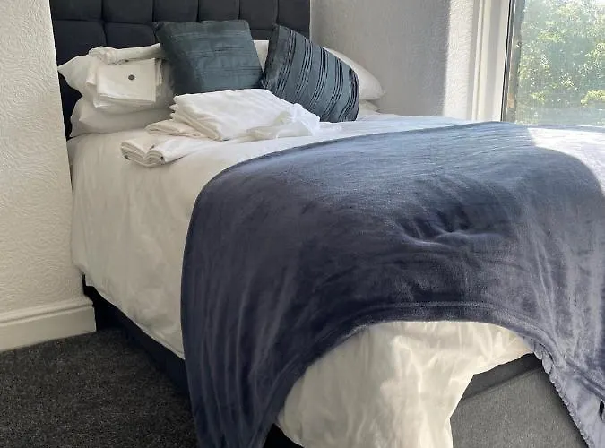 4 Bedroom House In Harrogate Town Centre