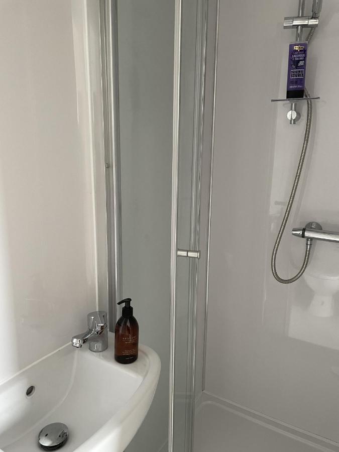 4 Bedroom House In Town Centre Дом отдыха